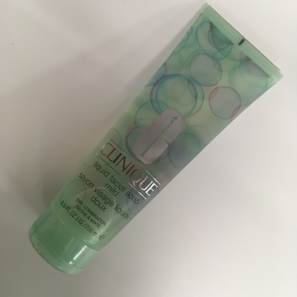 Clinique 8.5oz liquid facial soap